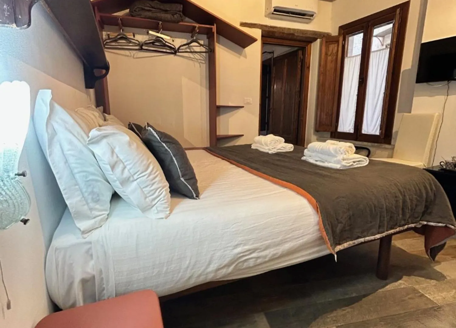 Locanda Sette Fate Spa E Solarium Palermo Gæstehus